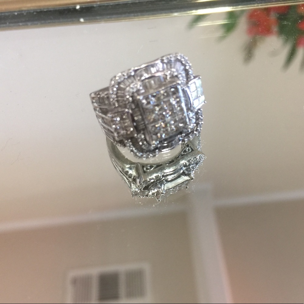 White Gold Diamond Ring